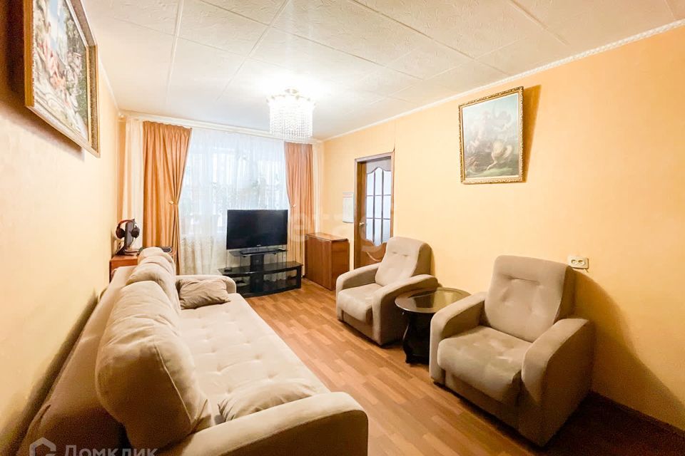 Продаётся 3-комнатная квартира, 57.1 м²