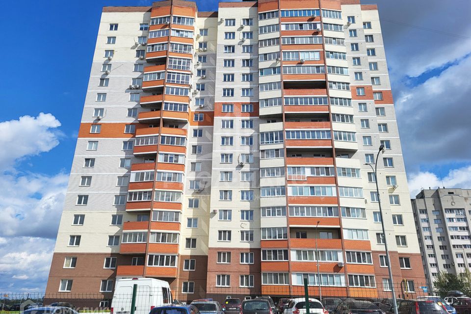 Продаётся 1-комнатная квартира, 43.2 м²