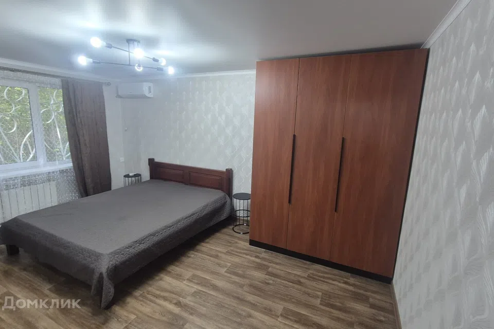 Сдаётся 1-комнатная квартира, 32 м²