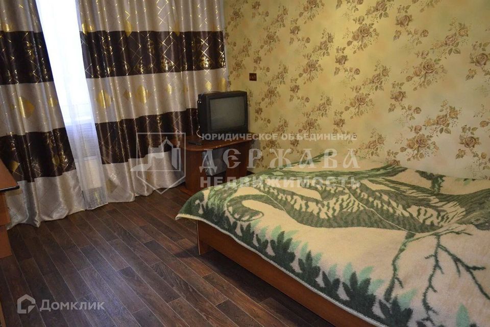 Продаётся комната в 1-комн. квартире, 12 м²