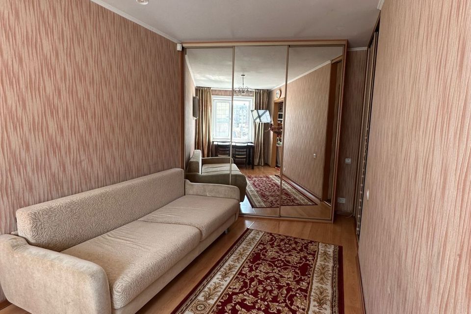 Продаётся 2-комнатная квартира, 43.7 м²