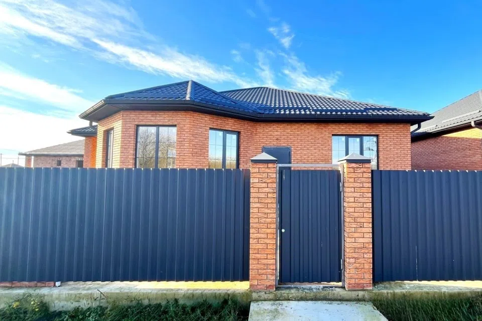 Продаётся 1-этажный дом, 125 м²