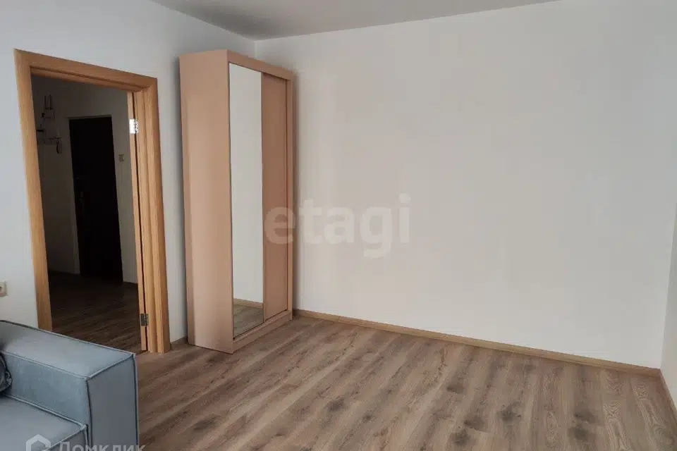 Продаётся 1-комнатная квартира, 39 м²