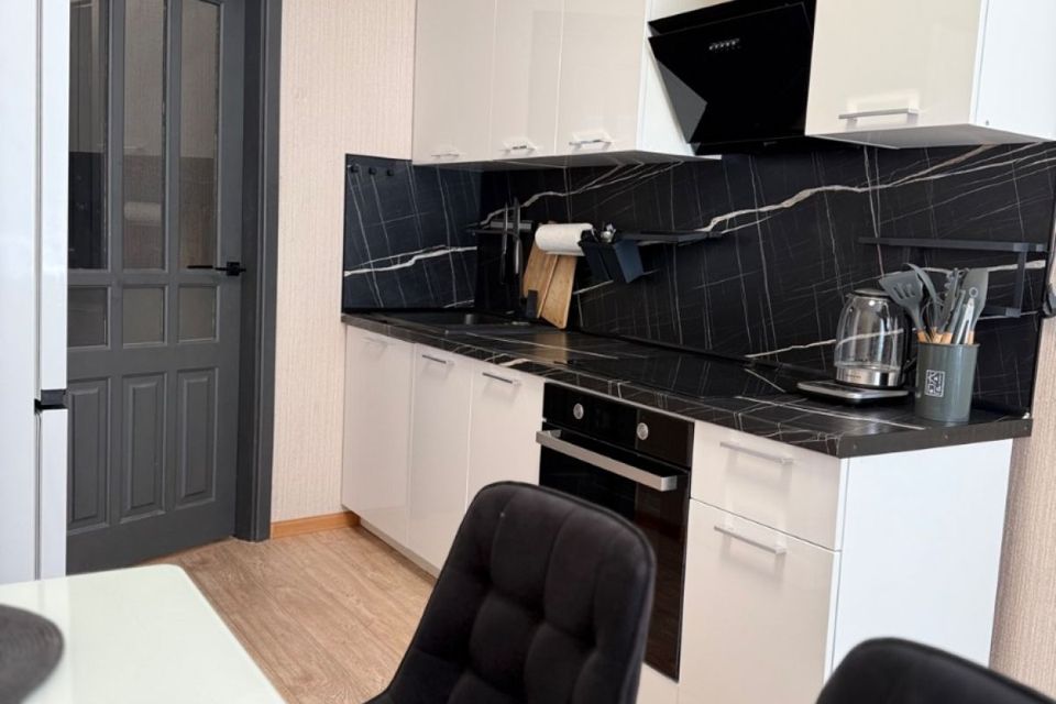 Сдаётся 1-комнатная квартира, 46.3 м²