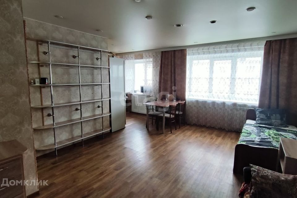 Продаётся 3-комнатная квартира, 55.5 м²