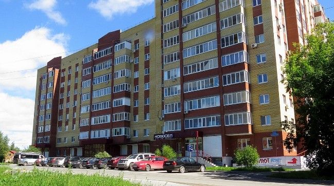 Продаётся 2-комнатная квартира, 82.7 м²
