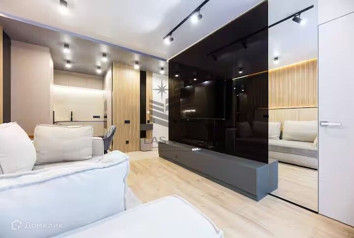 Сдаётся 2-комнатная квартира, 65 м²