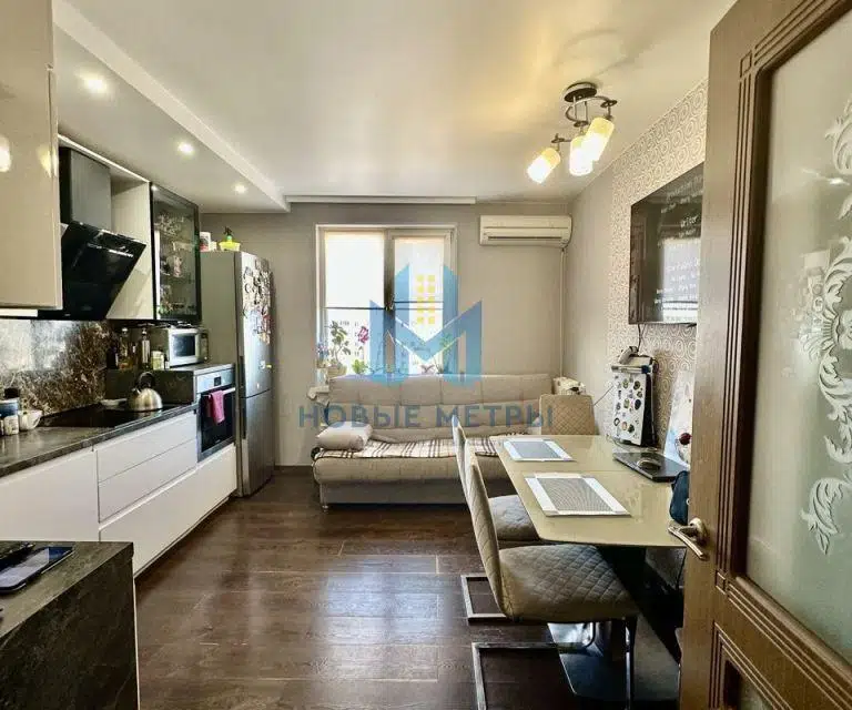 Продаётся 2-комнатная квартира, 60 м²