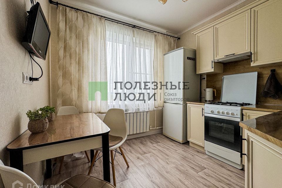 Продаётся 2-комнатная квартира, 57.2 м²