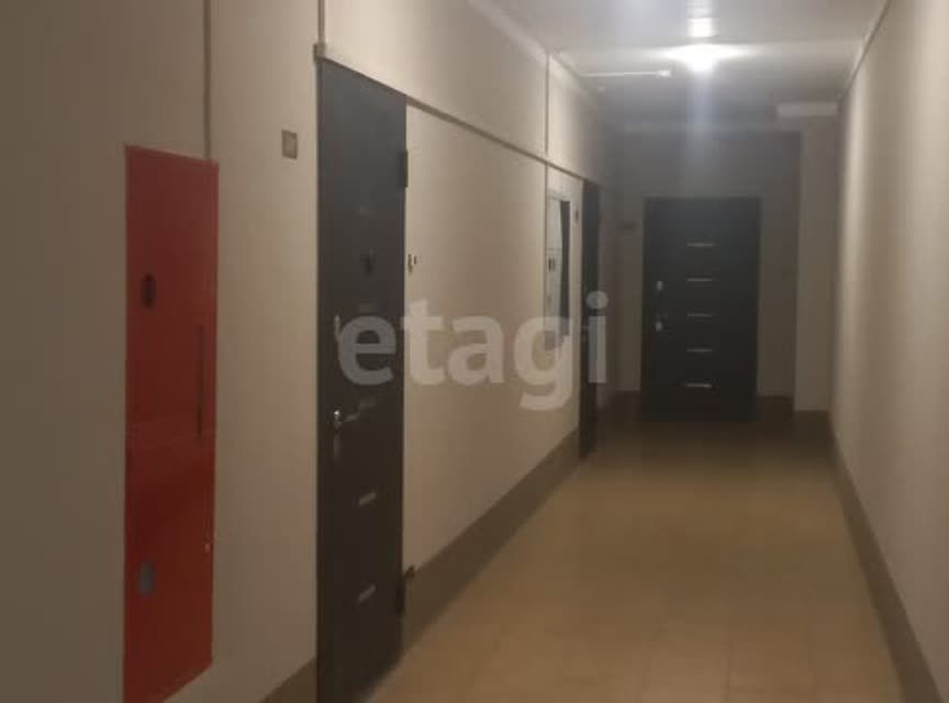 Продаётся 1-комнатная квартира, 37.1 м²