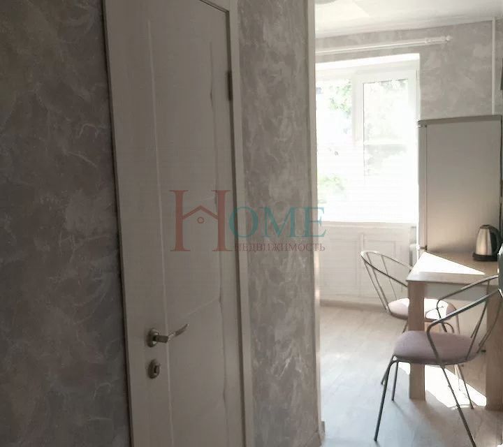 Сдаётся 1-комнатная квартира, 37 м²