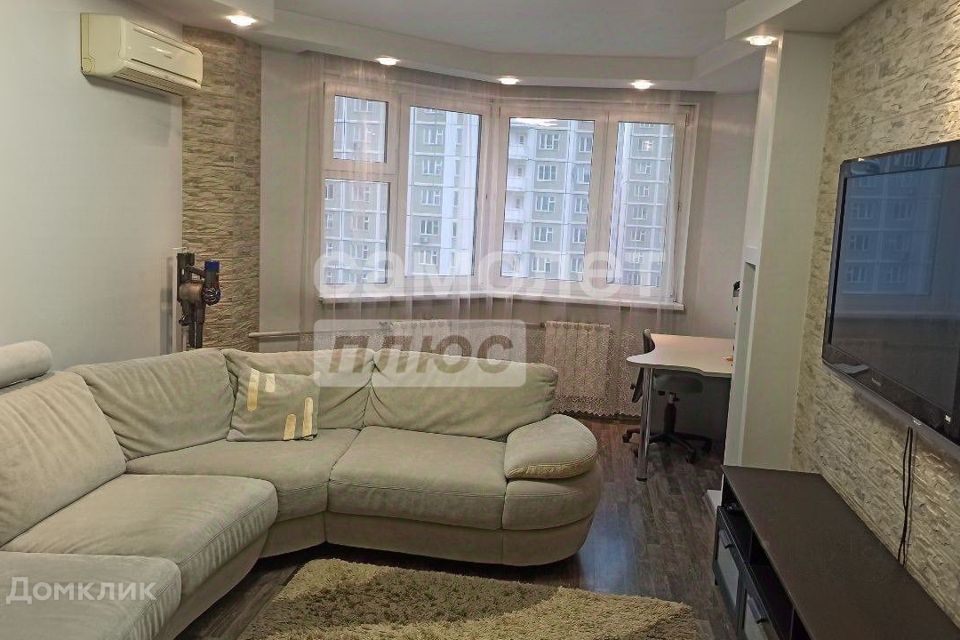 Продаётся 2-комнатная квартира, 69 м²