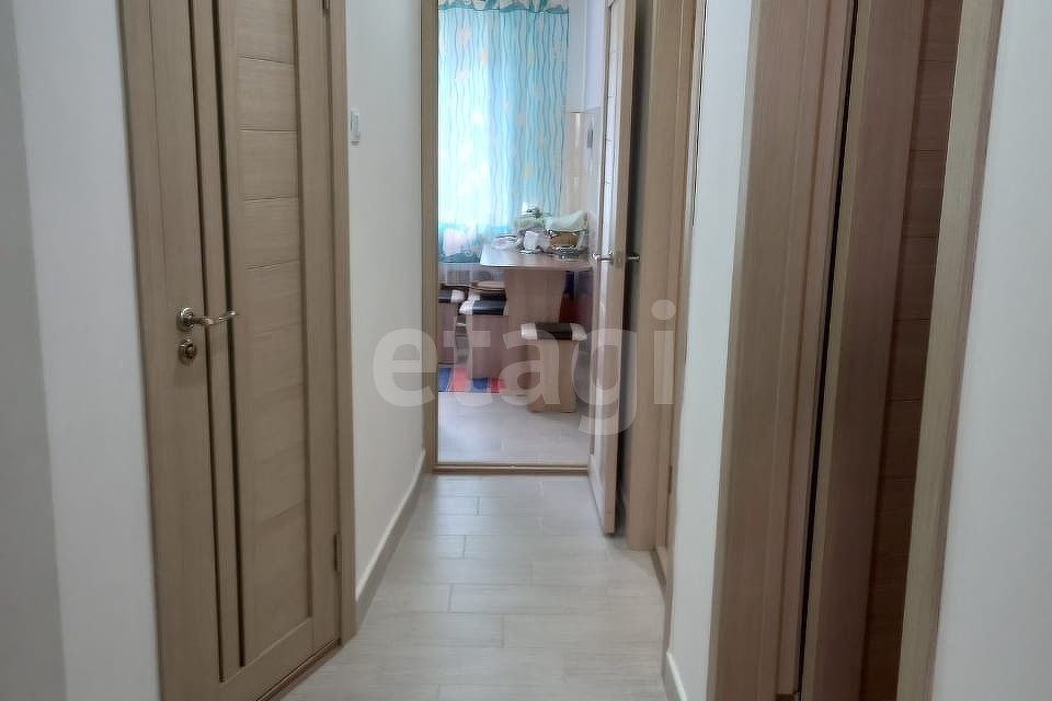 Продаётся 3-комнатная квартира, 57 м²