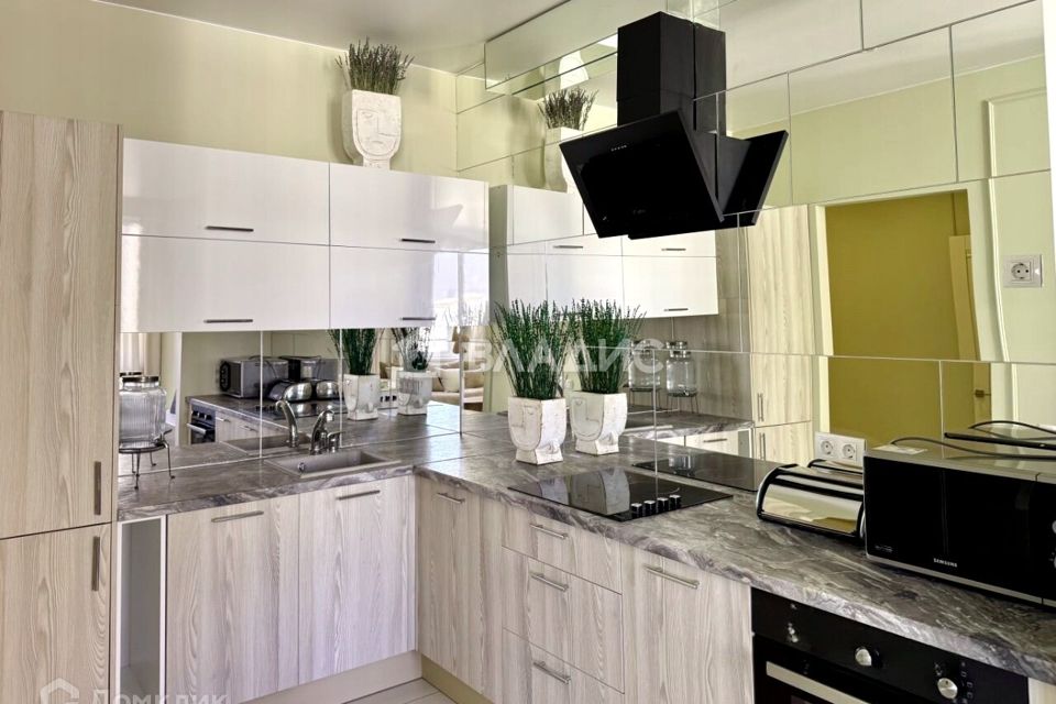 Продаётся 2-комнатная квартира, 68.5 м²