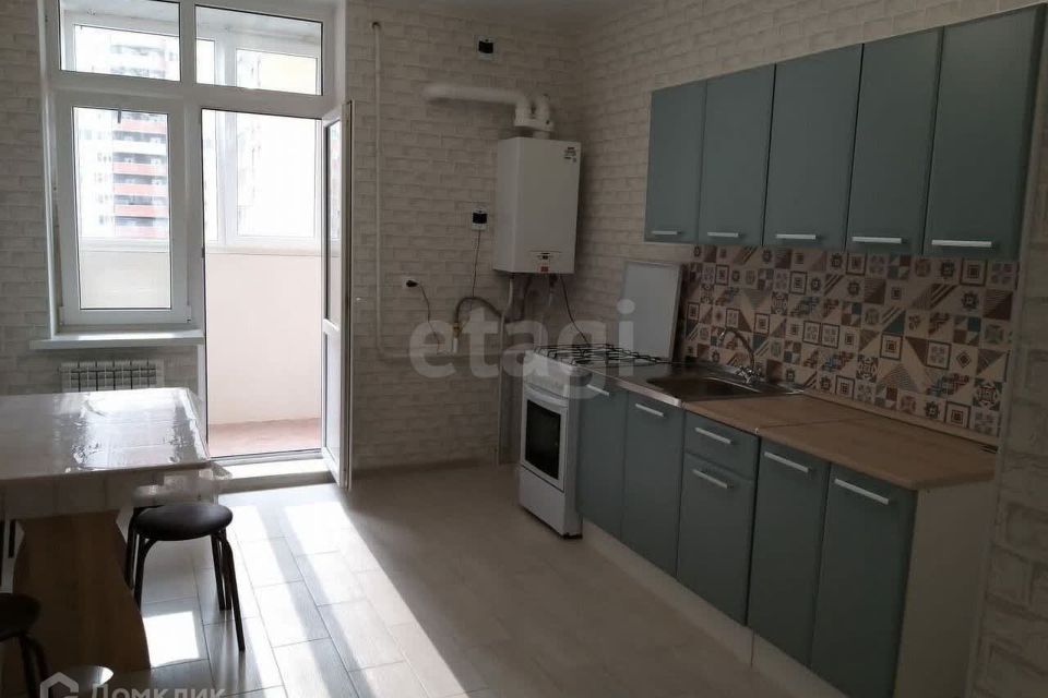 Продаётся 2-комнатная квартира, 58.3 м²