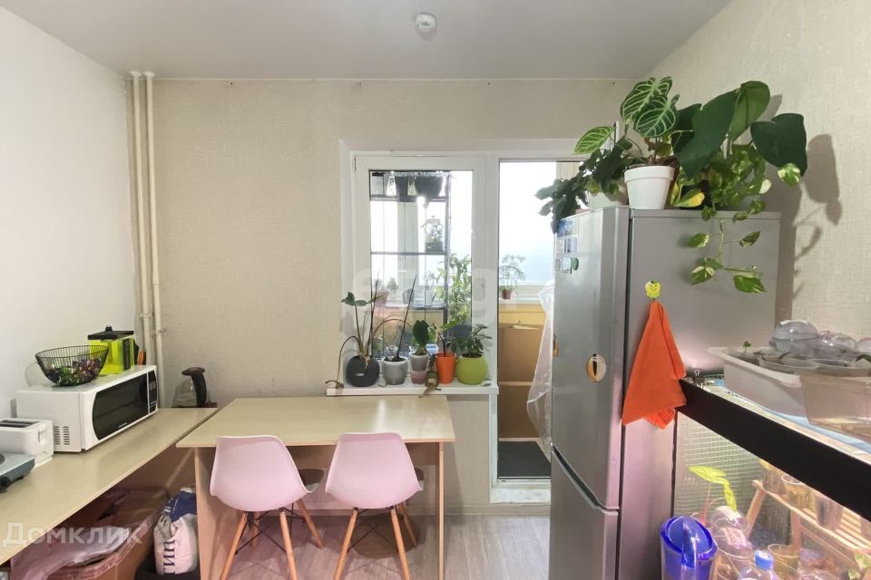 Продаётся 1-комнатная квартира, 35.7 м²