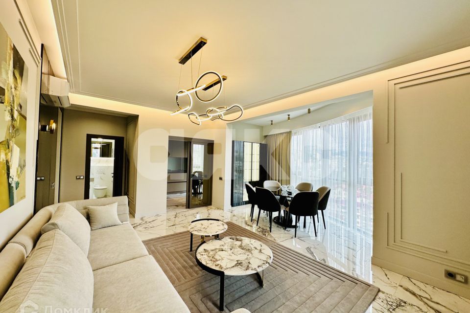 Продаётся 2-комнатная квартира, 110.2 м²