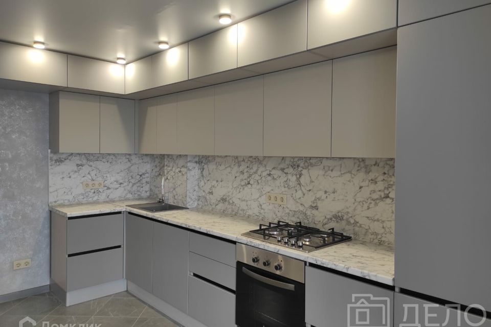 Продаётся 1-комнатная квартира, 41.8 м²