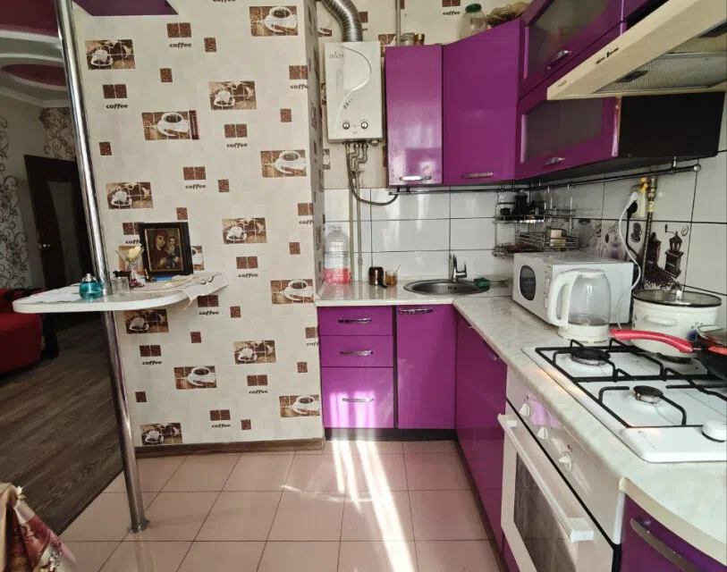 Продаётся 3-комнатная квартира, 54.09 м²