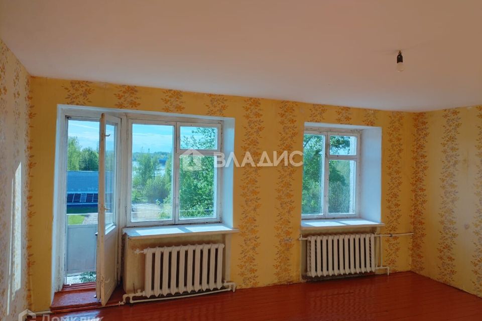 Продаётся 1-комнатная квартира, 43.2 м²
