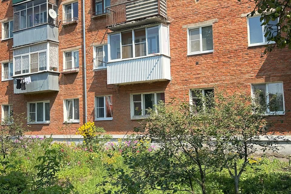 Продаётся 3-комнатная квартира, 40 м²