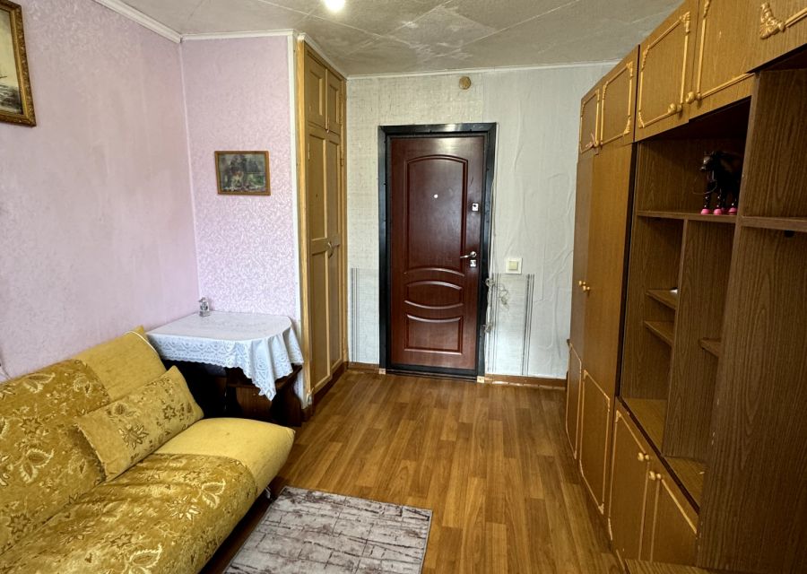 Продаётся комната в 5-комн. квартире, 12 м²