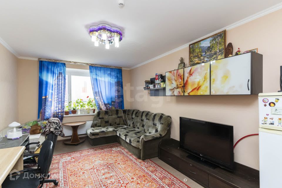 Продаётся 1-комнатная квартира, 42.1 м²
