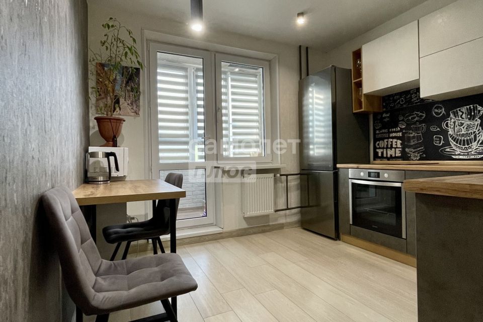 Продаётся 2-комнатная квартира, 46.4 м²