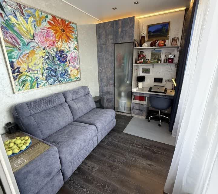 Продаётся 2-комнатная квартира, 65 м²