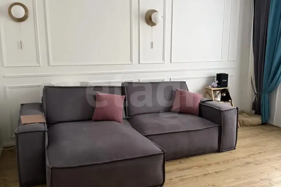Продаётся 3-комнатная квартира, 70 м²