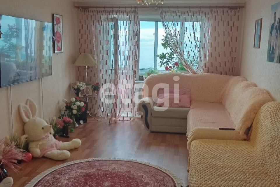 Продаётся 3-комнатная квартира, 57 м²