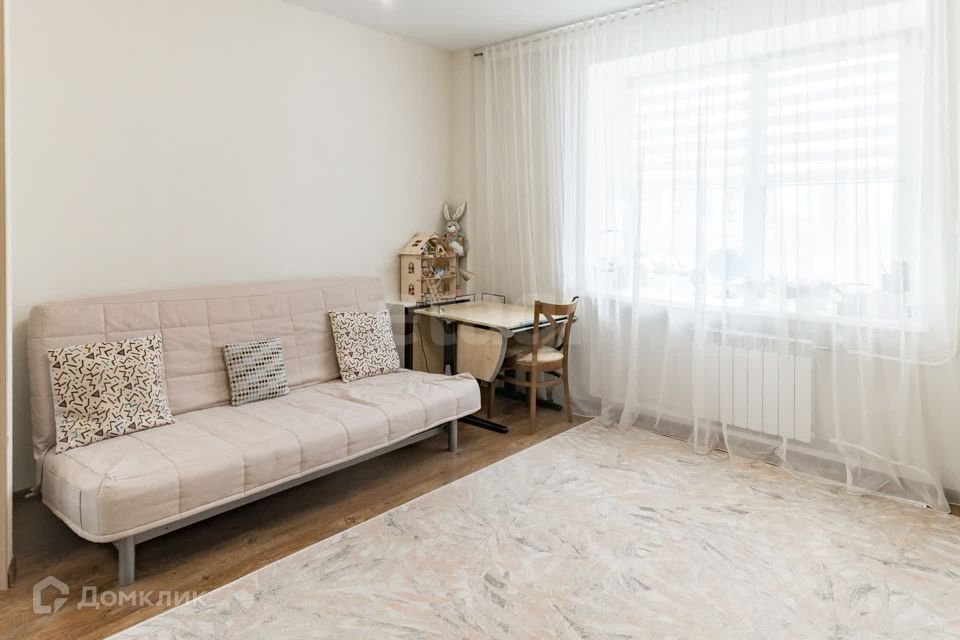 Продаётся 1-комнатная квартира, 39.3 м²