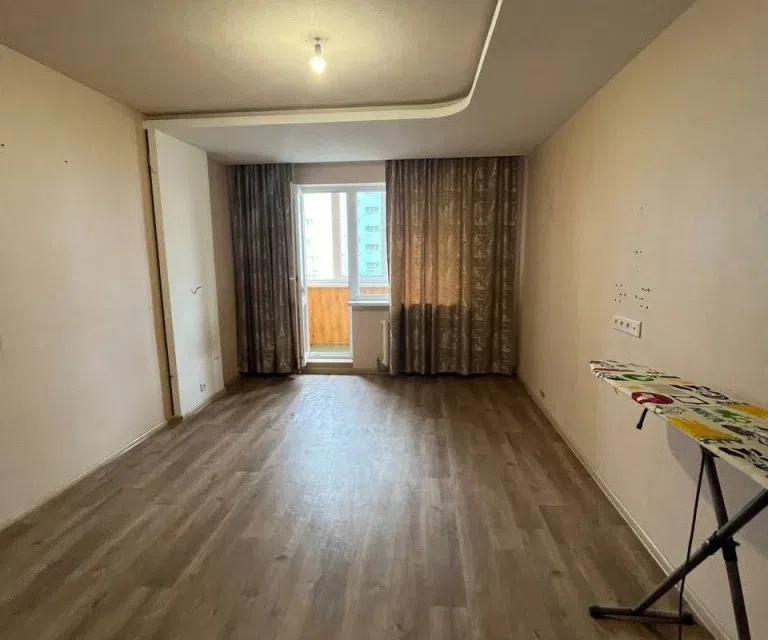 Продаётся 4-комнатная квартира, 95 м²