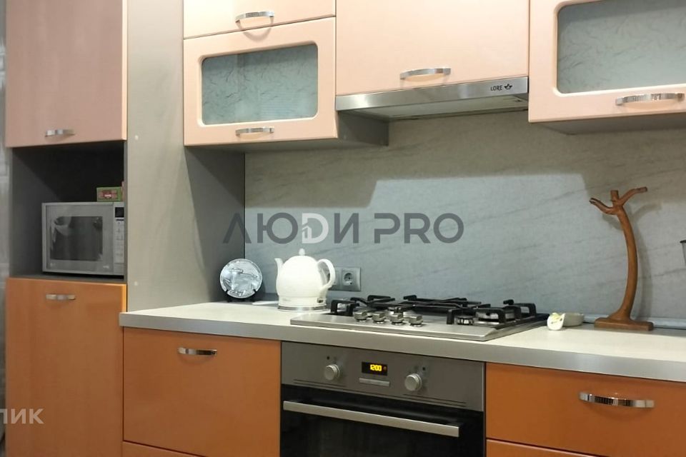 Продаётся 2-комнатная квартира, 56 м²