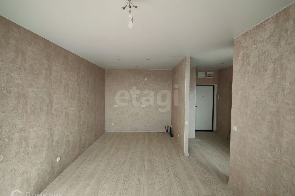 Продаётся 1-комнатная квартира, 43.4 м²