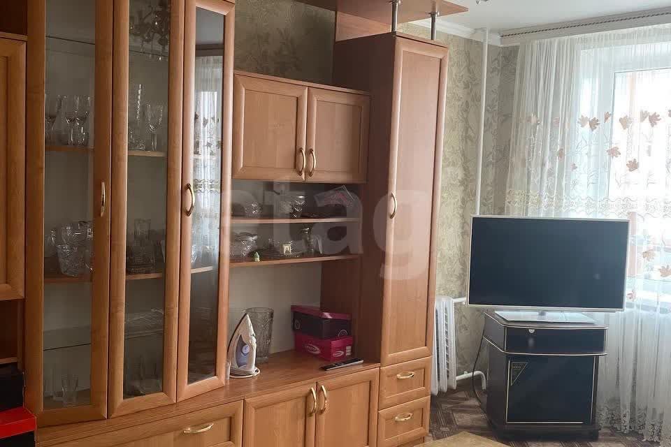 Продаётся 3-комнатная квартира, 59.9 м²
