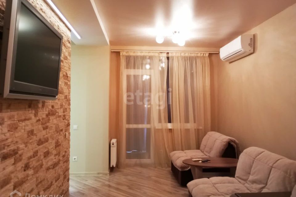 Продаётся 1-комнатная квартира, 47 м²
