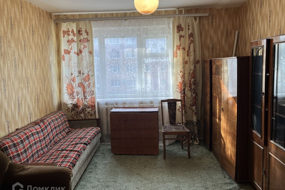 Продаётся комната в 6-комн. квартире, 18 м²