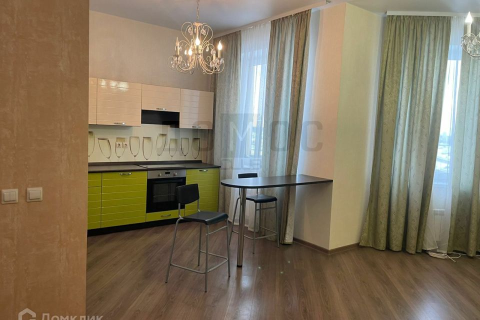 Сдаётся 1-комнатная квартира, 61.1 м²