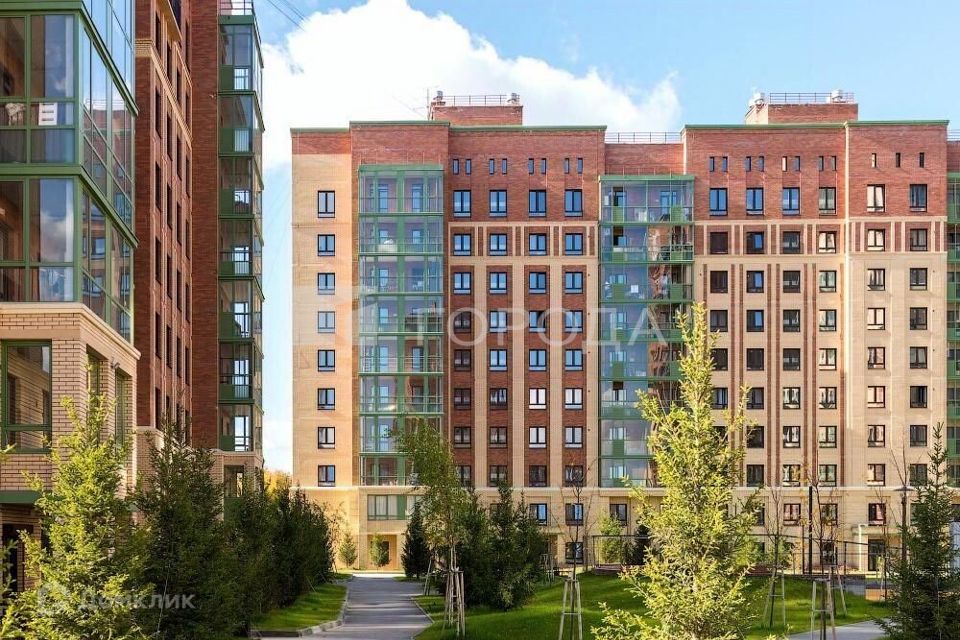 Продаётся 4-комнатная квартира, 82.8 м²