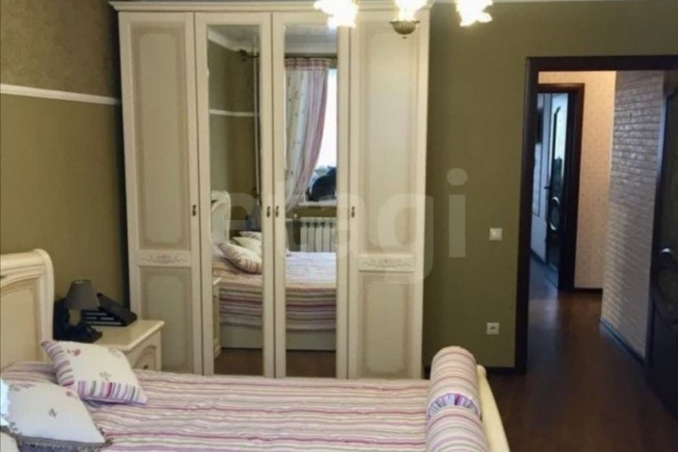 Продаётся 3-комнатная квартира, 90 м²