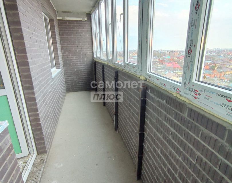 Продаётся 1-комнатная квартира, 42 м²
