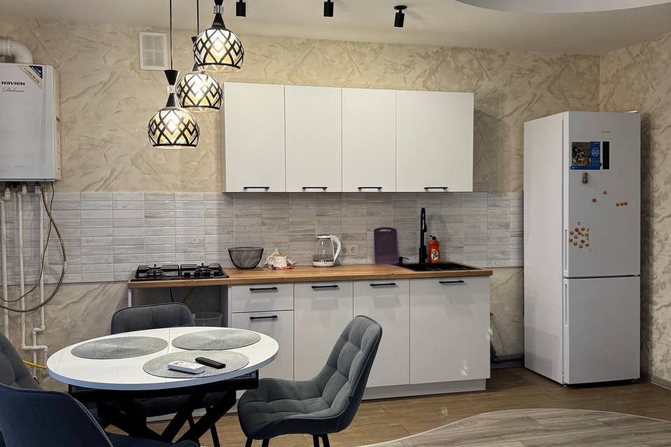 Сдаётся 1-комнатная квартира, 51.6 м²