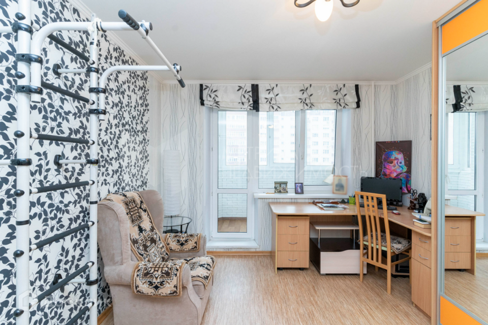 Продаётся 3-комнатная квартира, 89.9 м²