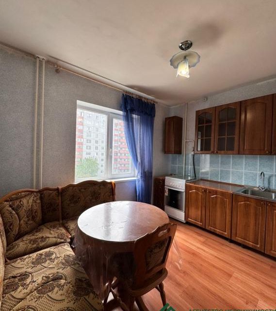 Продаётся 1-комнатная квартира, 38.1 м²