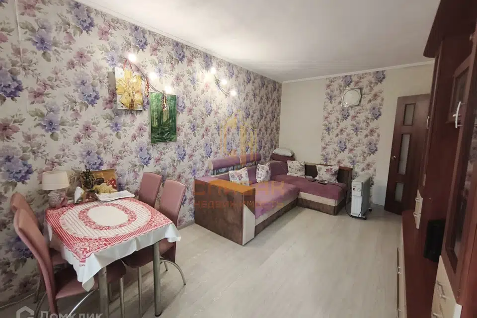 Продаётся 3-комнатная квартира, 61.6 м²