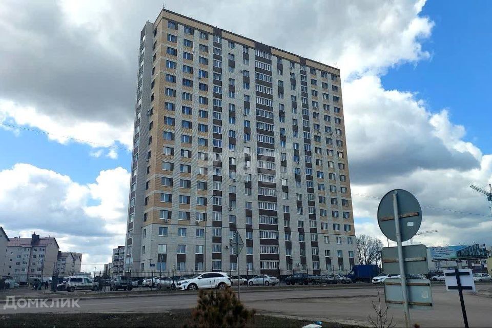 Продаётся 1-комнатная квартира, 35.8 м²