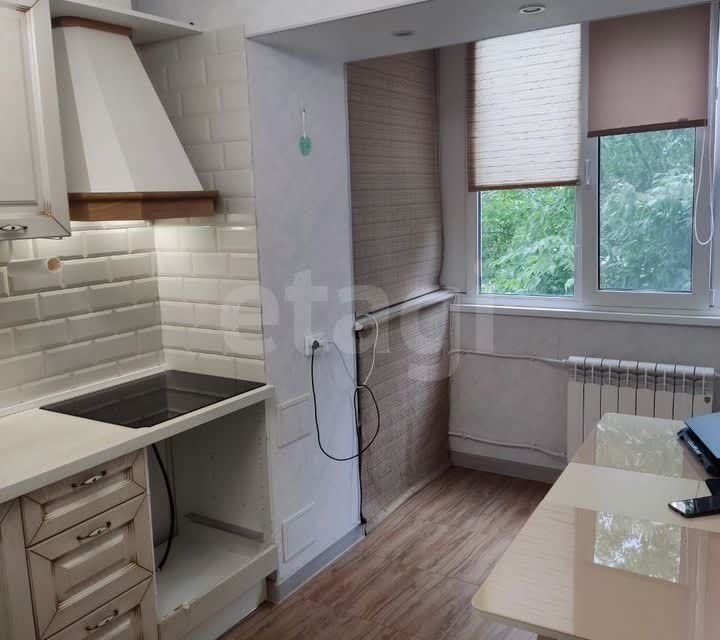 Сдаётся 2-комнатная квартира, 42 м²