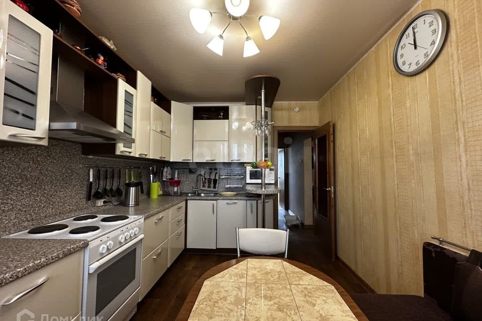 Продаётся 2-комнатная квартира, 60.2 м²