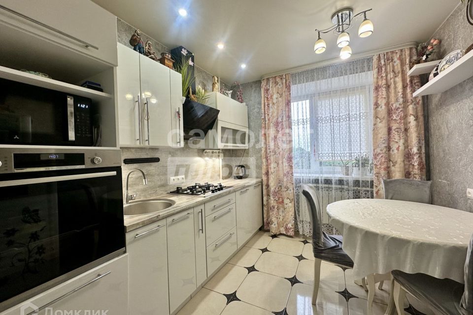 Продаётся 3-комнатная квартира, 61.1 м²